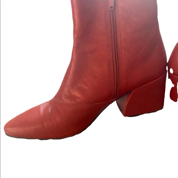 Vagabond Olivia Cherry Red Leather Ankle Boots - Picture 10 of 15